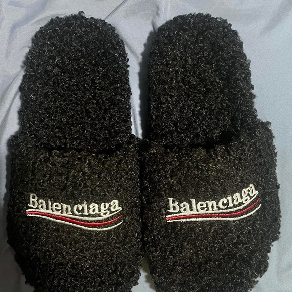 Balenciaga Black Fuzzy Slides main image 4